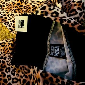 VERY RARE HARD TO FIND. BNNW PINK LEOPARD 🐆 LEGGINGS